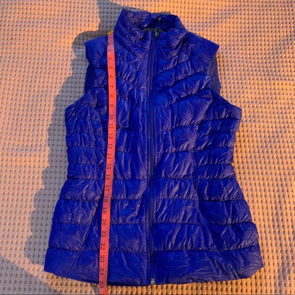 Athleta Royal Bright Blue Downalicious Goose Down Puffer Vest Women's Small S - Picture 11 of 11